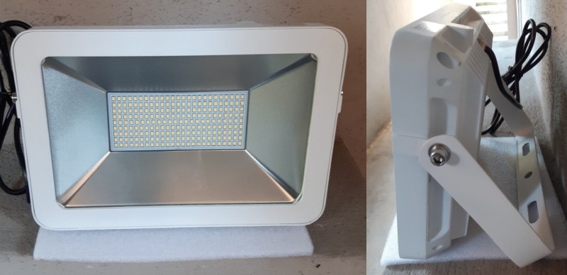 (immagine per) Faro Proiettore a LED 100w 220 Vac Stagno IP65